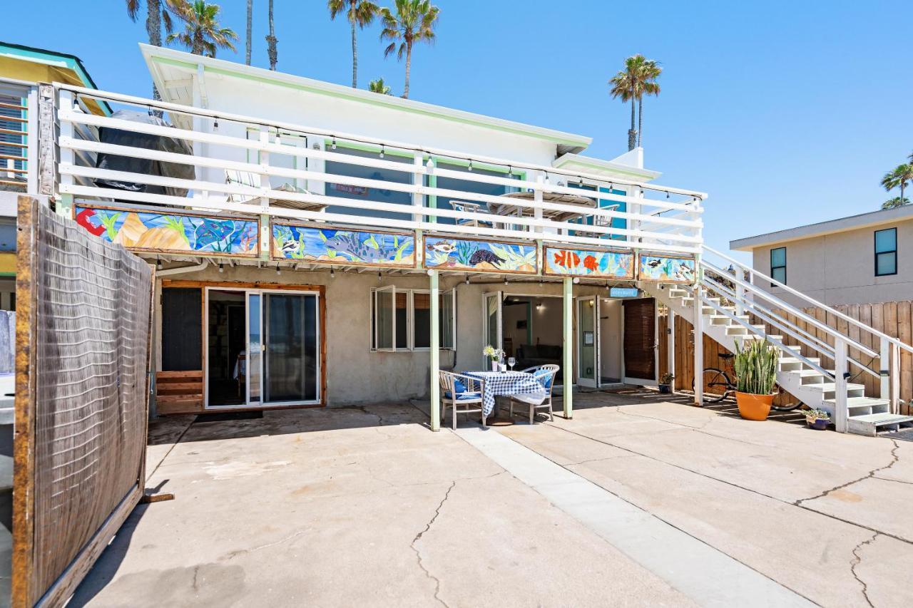 Beachfront Cottage Upper Unit Oceanside Exteriér fotografie